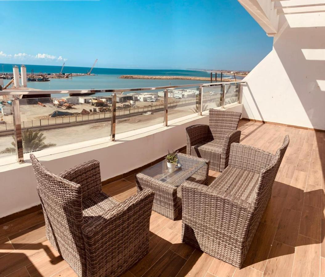 Puerto Marina Apartment Asilah Bagian luar foto